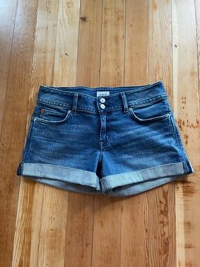Hudson, Ruby shorts size 29 brand new without tags
